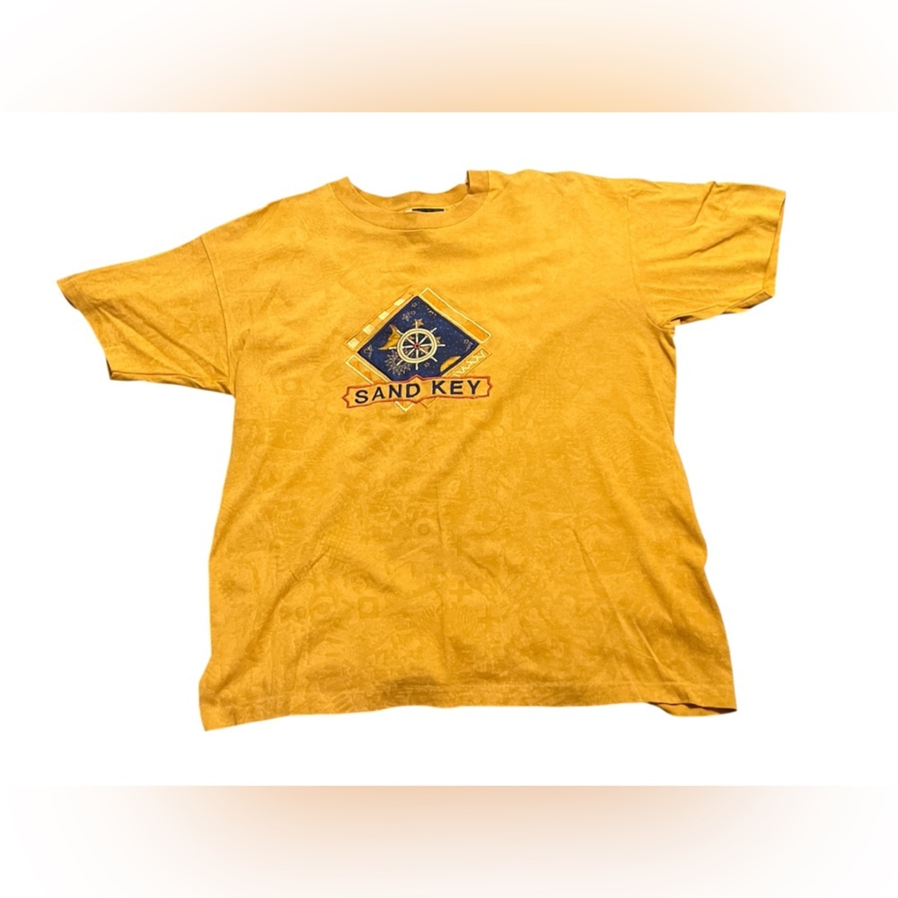 Vintage 90’s sand key graphic all over print shirt